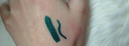 Maybelline Master Drama Khol Liner Couture Green