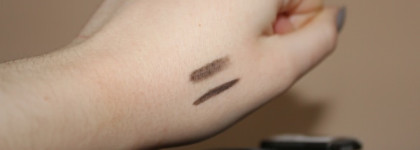 NYX tame&frame tinted brow pomade 05 black