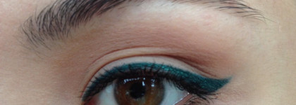 NYX tame&frame tinted brow pomade 05 black