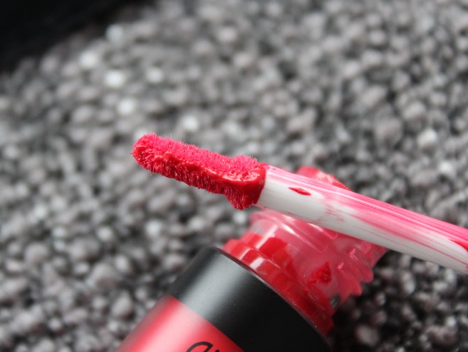 Catrice Velvet Matt Lip Cream 060 Redvolution