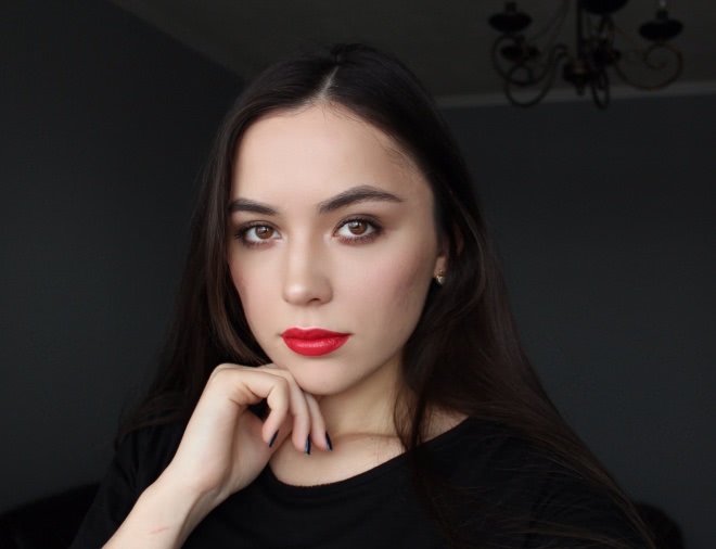 Catrice Velvet Matt Lip Cream 060 Redvolution