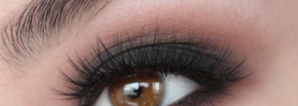 Catrice Absolute Eye Colour Mono 990 Don't  Cry For Me Aubergina