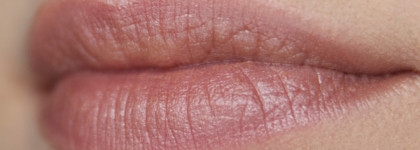 Essence "My Must Haves" румяна, бронзер и пудры для губ