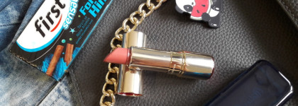 Отличная кремовая помада Clarins Joli Rouge № 705 Soft Berry