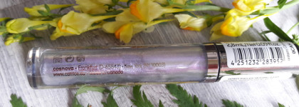 Очень комфортный призматический блеск для губ Catrice Prisma Lip Glaze тон 070 You're So Holo