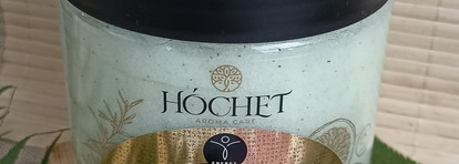 Гидрофильное масло для душа и моделирующий скраб для тела от российского бренда Hochet