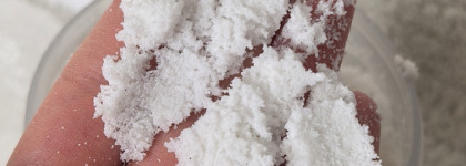 Прекрасный парфюмированный солевой скраб для тела Natura Siberica Mystic Sardaana