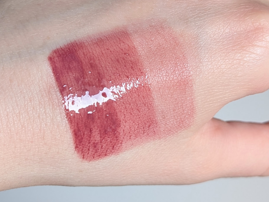 Clio Crystal Glam Tint 04 Pale Plum дневной свет