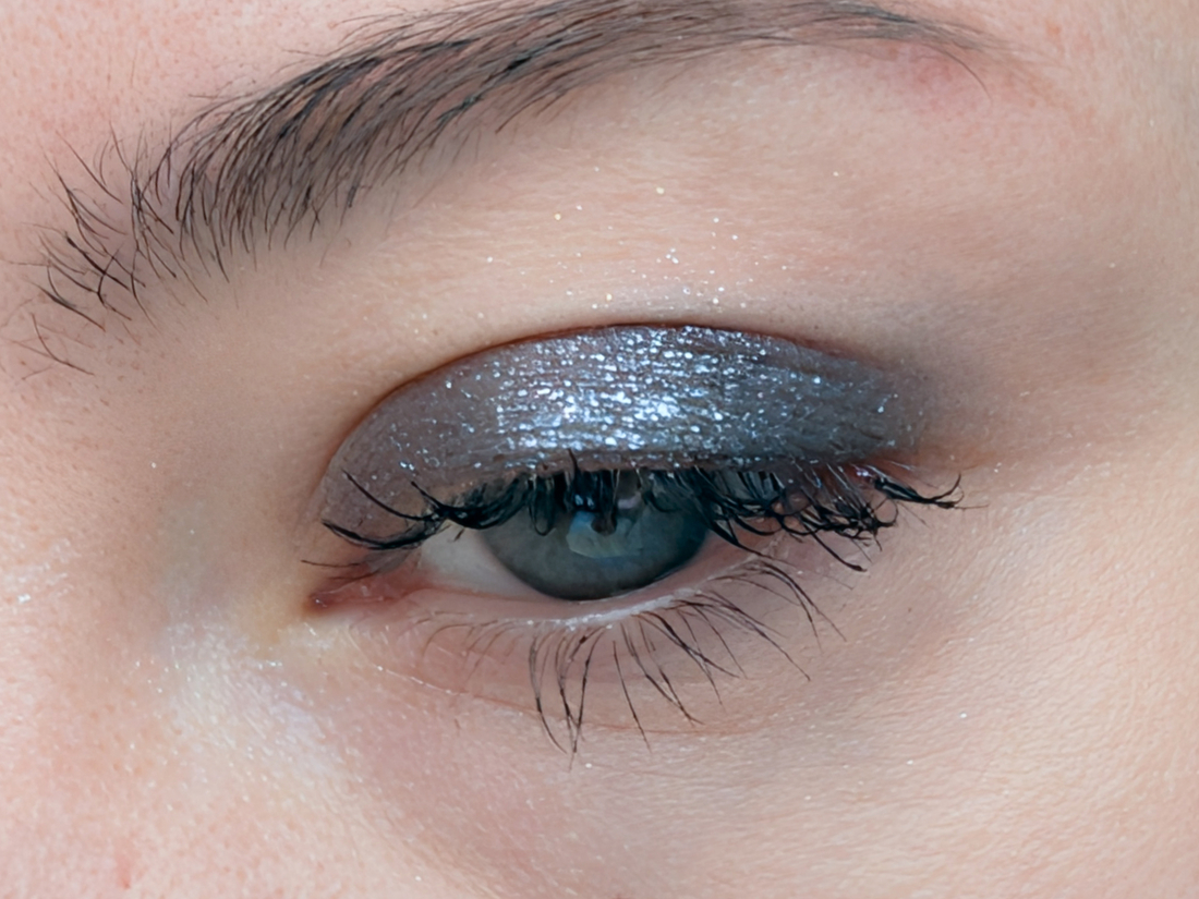 Bodyography Glitter Pigment Spectra дневной свет