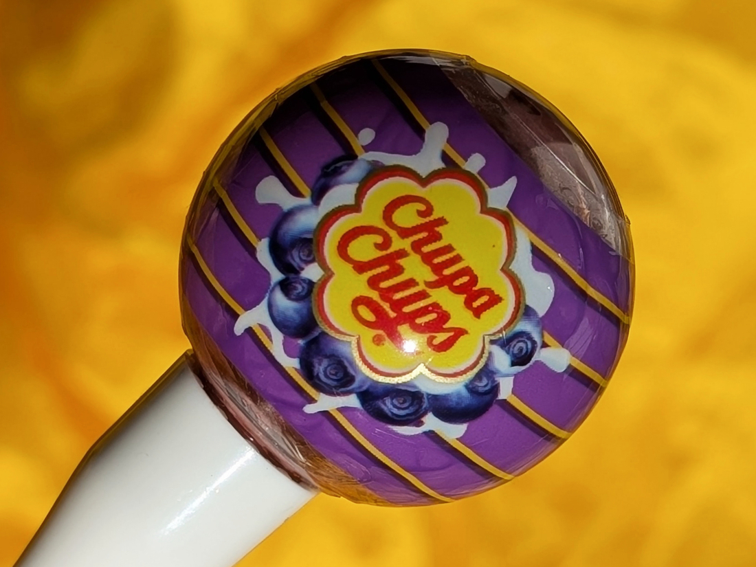 Chupa Chups Lip Locker 11 Blueberry Yogurt