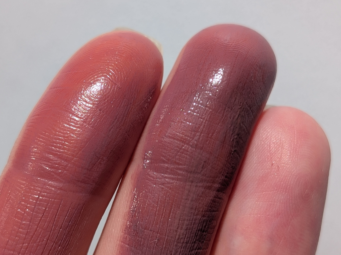 Chupa Chups Blueberry Yogurt, солнечный свет