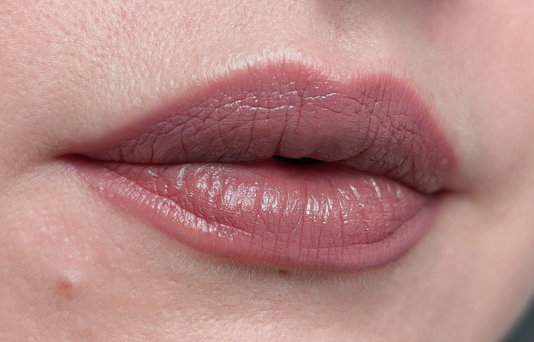 Chupa Chups Blueberry Yogurt, один слой, мягкий солнечный свет