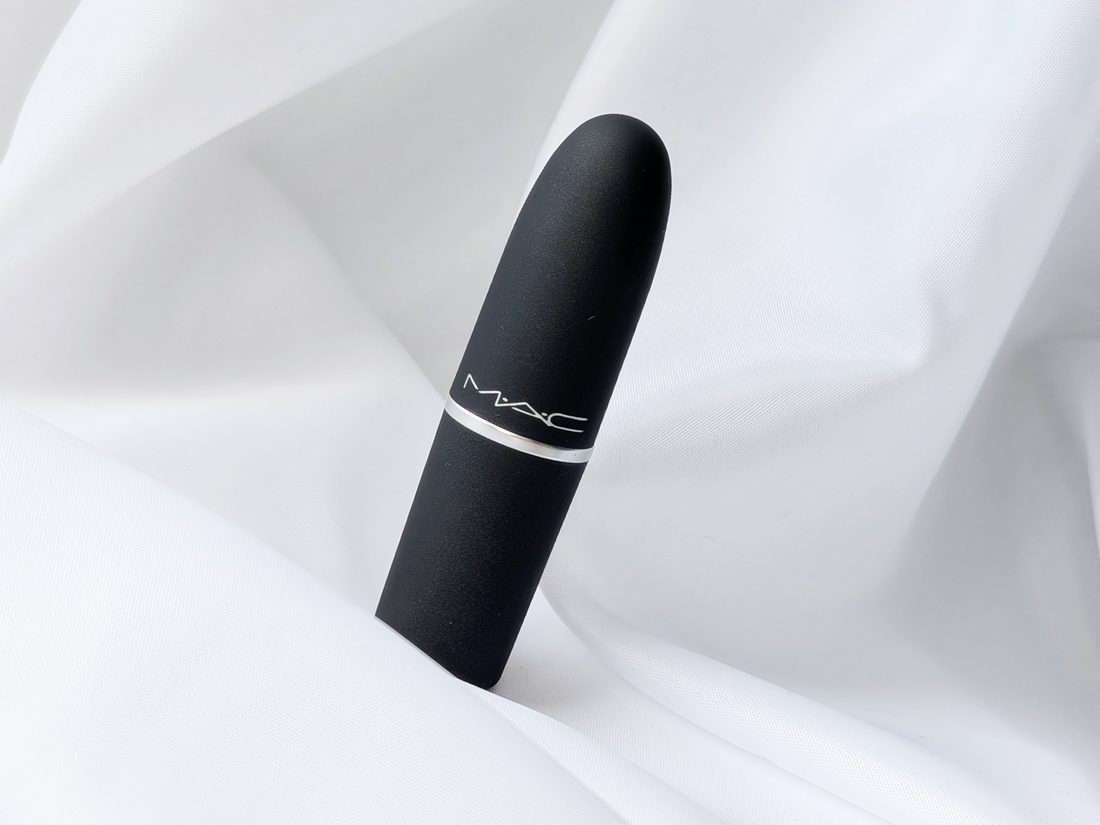 MAC Powder Kiss Lipstick 932 Kinda Soar-ta