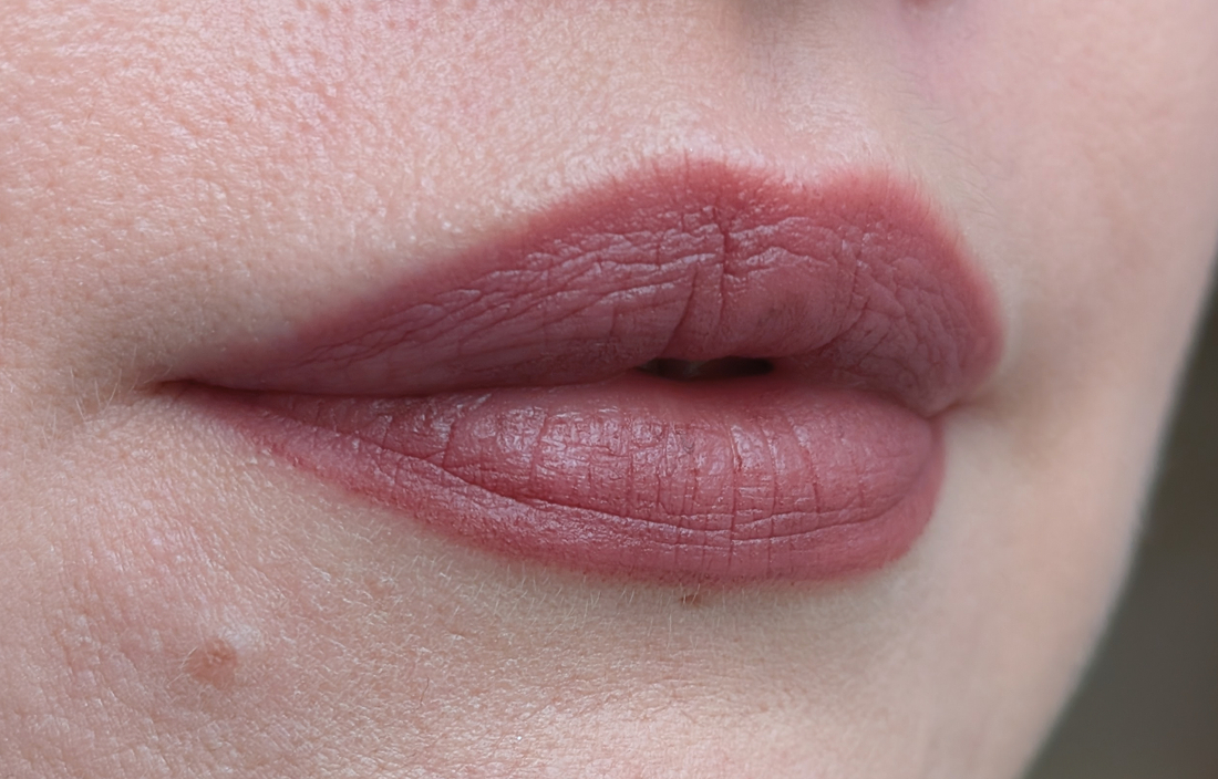 Спустя 2 часа после нанесения + кофе + вода