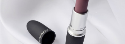 MAC Powder Kiss Lipstick 932 Kinda Soar-ta