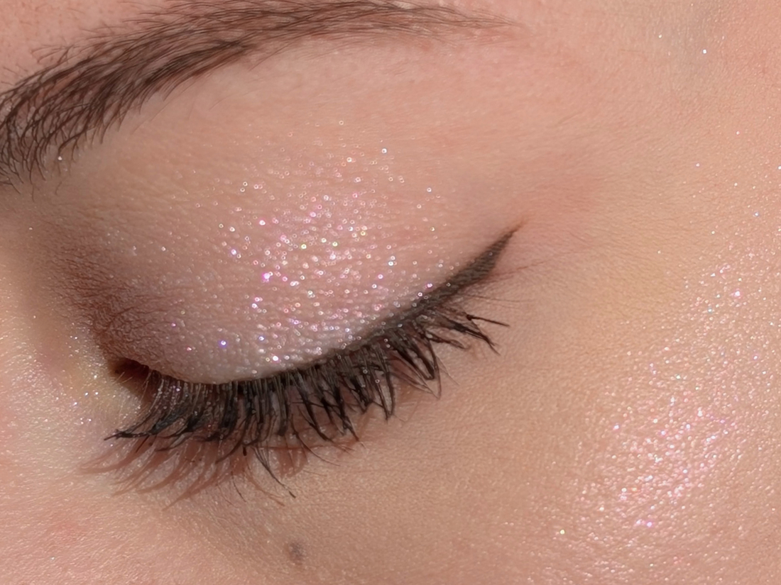 Colorgram Milk Bling Heartlighter 02 Pink Heart, яркое солнце