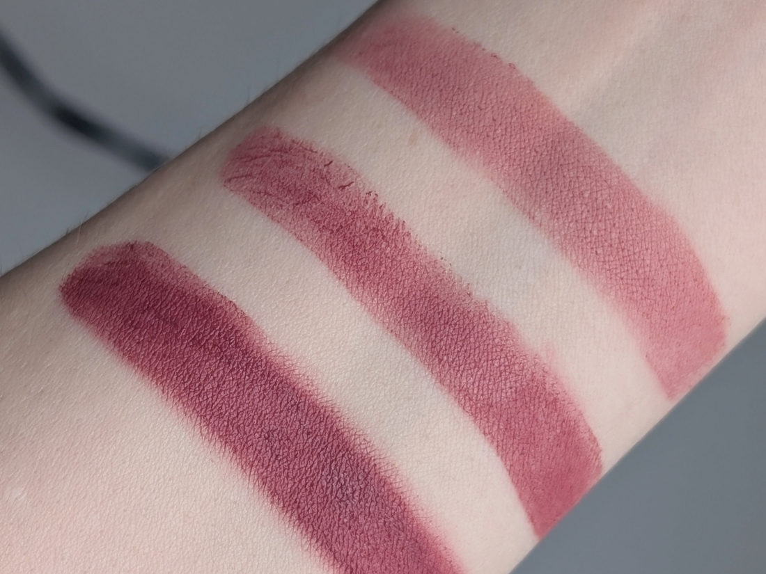 Laka Bulky Matte Lipstick 410 Bold Berry, несколько слоёв/1 слой/растушёвана, дневной свет