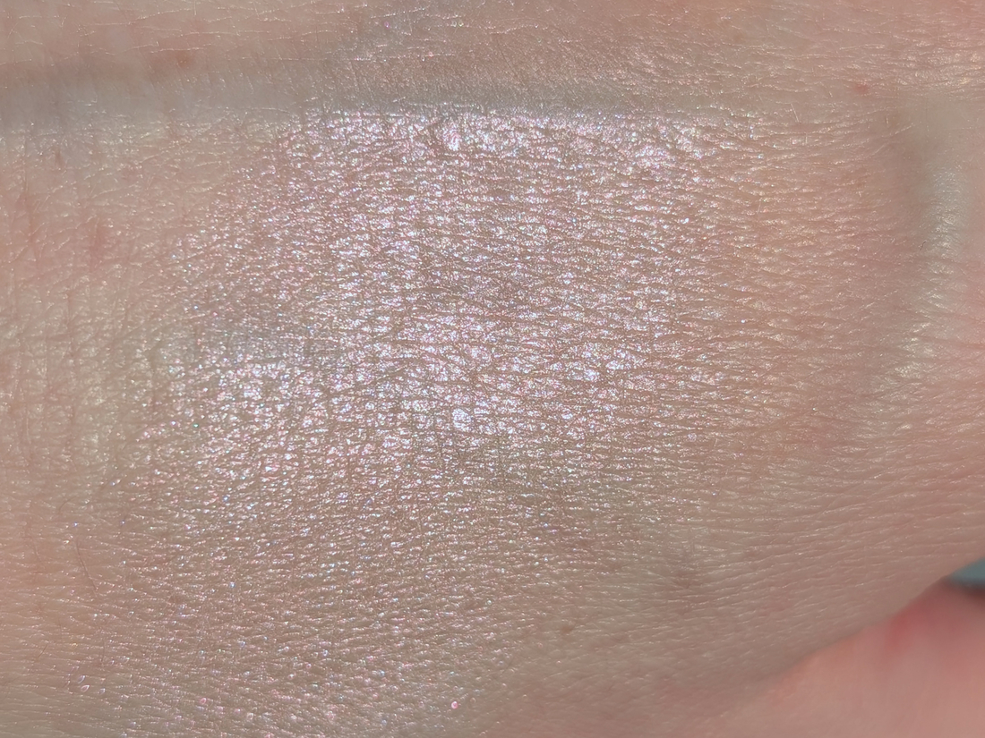 Clio Prism Highlighter 06 Violet Ruby, мягкое солнце