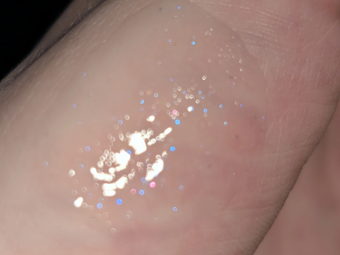 Wakemake Dewy Gel Maxi Gloss 01 Spicy Martini, электрический свет