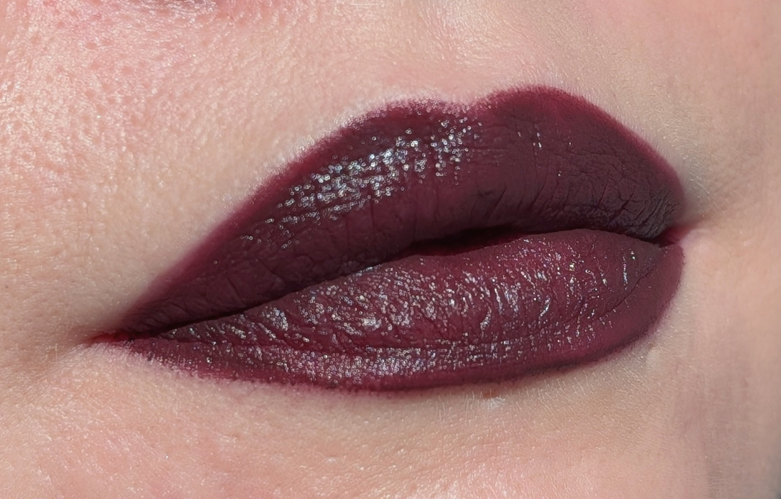 MAC Smoked Purple, один слой, солнце