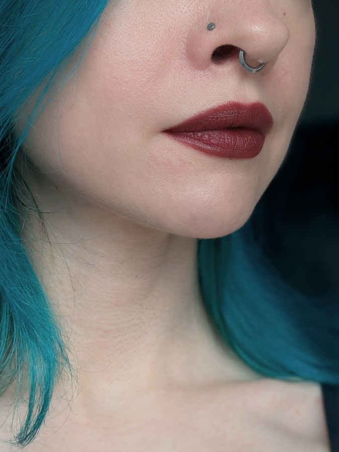 Hince Mood Enhancer Matte M010 Flair, 1,5 слоя, дневной свет