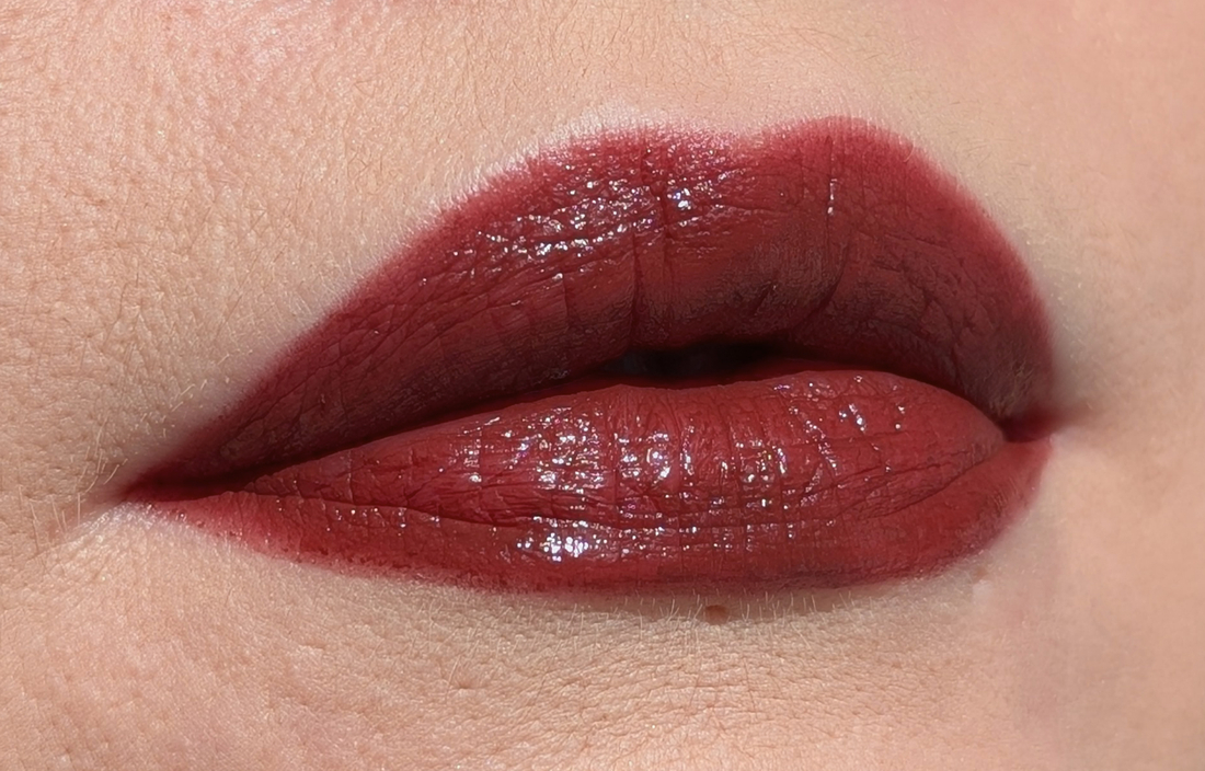 Hince Mood Enhancer Matte M010 Flair, 2 слоя, солнце