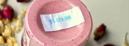 Моя любимая утренняя маска для лица Meela Meelo "Красавица болотная" ... Тонизирует и придает коже свежесть и сияние. А все благодаря чудо- ягоде Клюкве