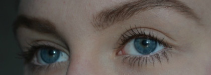 Сестрички Max Factor. Тушь для ресниц 2000 calorie curved brush volume & curl (black) +  masterpiece high definition mascara waterproof (black/brown)