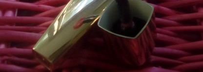 Он смог меня удивить. Блеск для губ L'Oreal Shine Caresse в оттенке 102 Romy