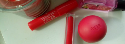 Один из любимцев - Бальзам для губ EOS Pomegranate Raspberry (Гранат и малина)