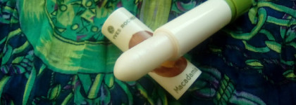 Бальзамы для губ Yves Rocher, мои рабочие лошадки