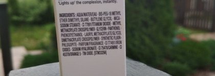 Кремовый хайлайтер Clarins Attrap Lumiere Catch Light Face Stick Highlighter. Весенняя лимитированная коллекция 2018