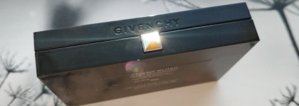 Givenchy Компактные двухцветные румяна Spring 2019 The Power Color Prisme Blush 02 Love