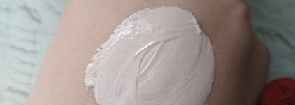 Мультимаскинг с двумя глиняными масками LUSH и Bath & Body Works