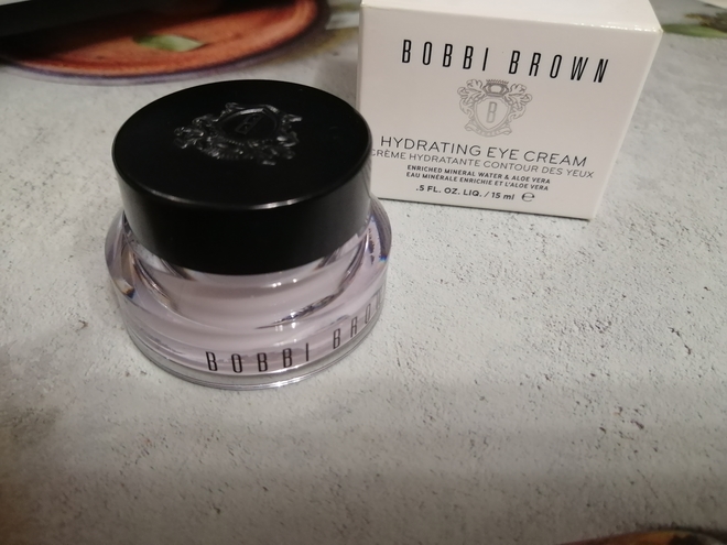 Три крема для глаз. Estee lauder, Bobbi Brown, Origins