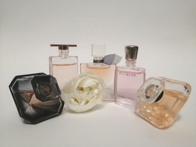 Lancome Подарочный набор из парфюмерных миниатюр-бестселлеров