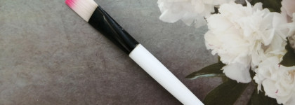 Кисти для масок