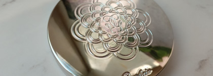Сменные блоки. Компактные Метеориты Guerlain Meteorites Compact Light Revealing Powder в оттенке №2 Clair\Light
