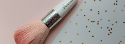 Зачем-то из люкса. Кисть для пудры Guerlain Meteorites Powder Brush 2017
