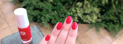 Палитра месяца. Yves Rocher nail polish лак для ногтей Go Green №23 Rouge Amaryllis