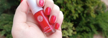 Палитра месяца. Yves Rocher nail polish лак для ногтей Go Green №23 Rouge Amaryllis