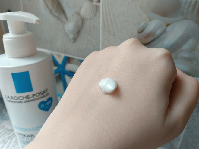 La Roche-Posay масло для душа и лосьон для тела