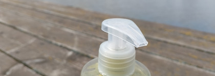 La Roche-Posay масло для душа и лосьон для тела