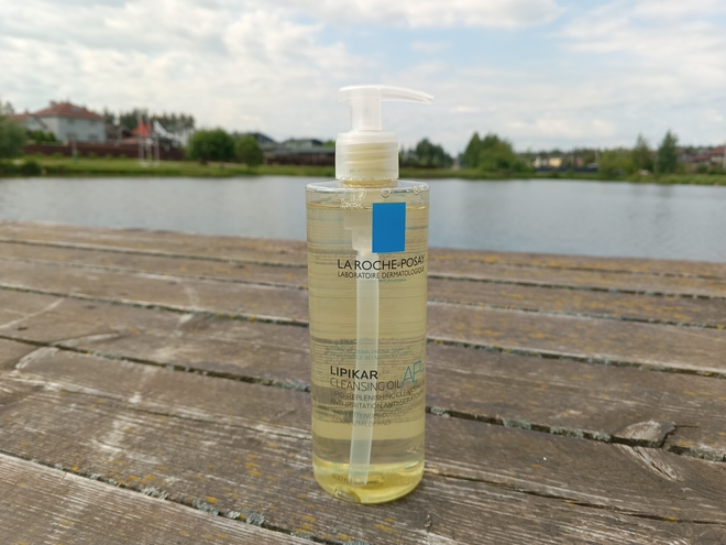 La Roche-Posay масло для душа и лосьон для тела