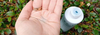 IQ CARE гель для умывания и увлажняющий тоник