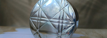 Dior Day. Dior Diorskin Nude Air Powder 010