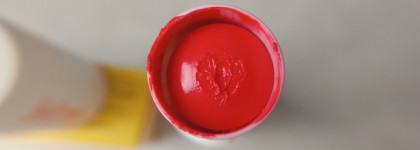 Red Week. Eclipse Beauty Кремовые румяна в стике №03 Клубничная Луна