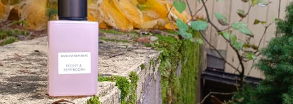 Нота кашемир. Banana Republic Peony & Peppercorn