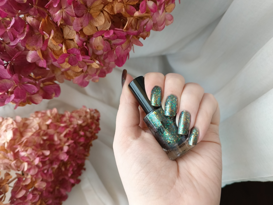 обзор лака для ногтей Grattol №GPSE09 Over The Moon