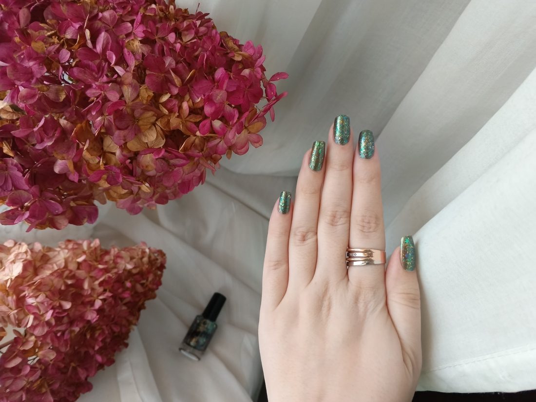 свотчи лака Grattol №GPSE09 Over The Moon